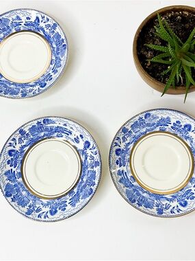 Blue Willow - Blue and White Porcelain Dessert Plates with Gold Trim - Set Of 3